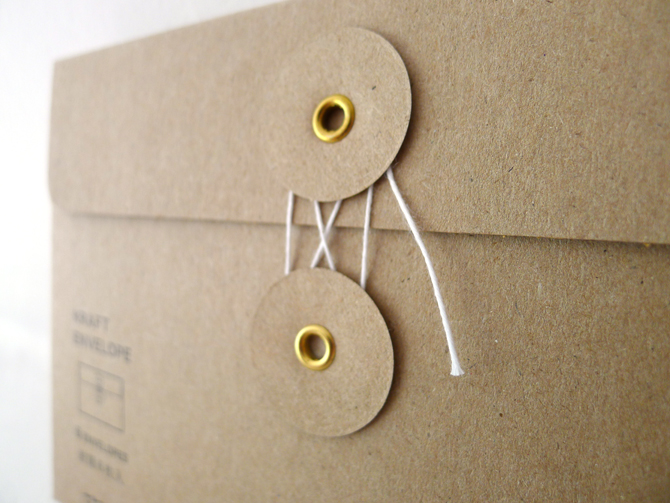 KRAFT envelopes (regular with string / brown)