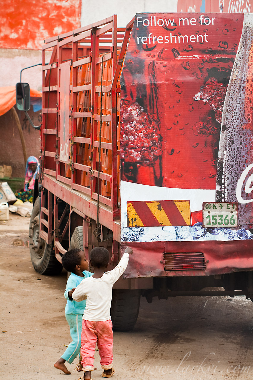 "Follow me for refreshment" #1, Harar, Ethiopia, 2009
