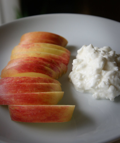Apples and cottage cheese