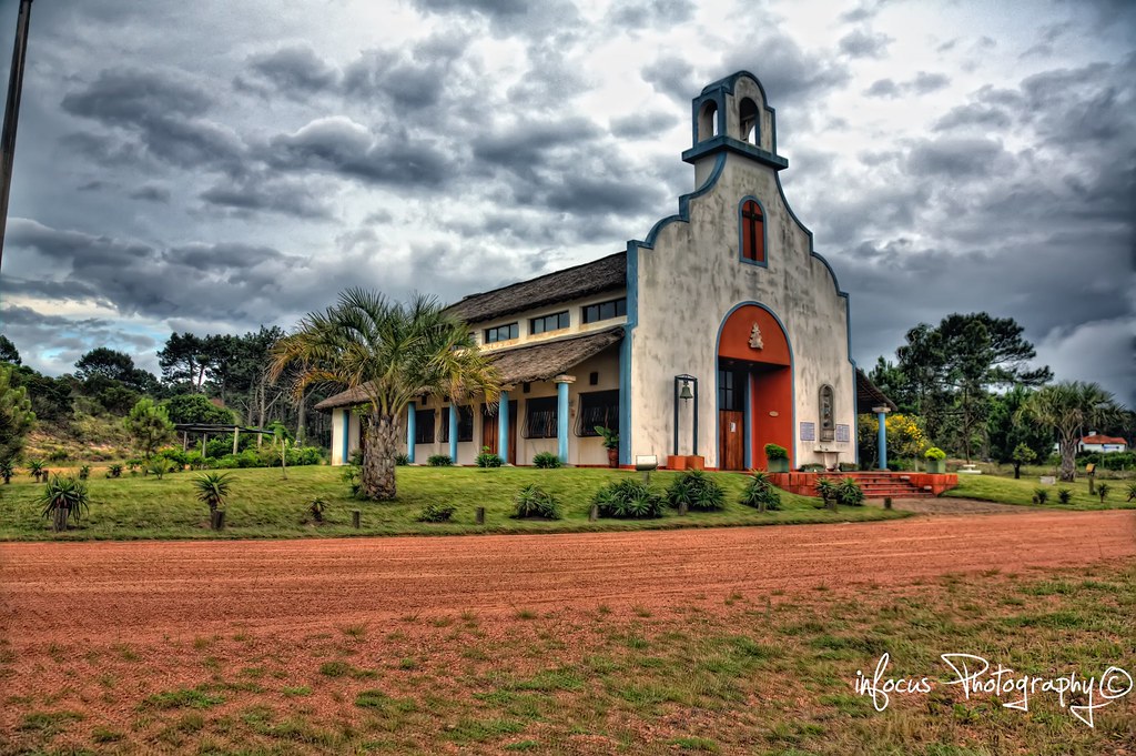 Uruguay-church-HDR