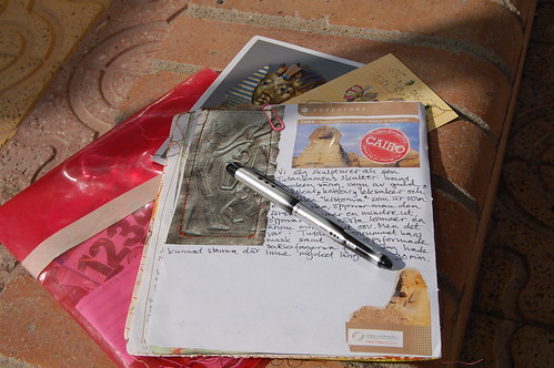 Loose Travel Journal pages (Photo by iHanna - Hanna Andersson)