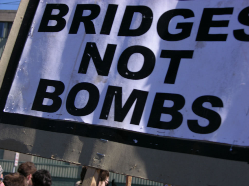 build - do not bomb
