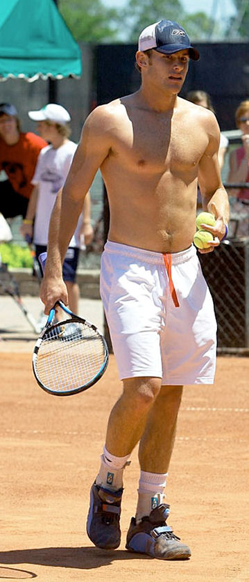 andy roddick shirtless. Andy Roddick (I love him.)