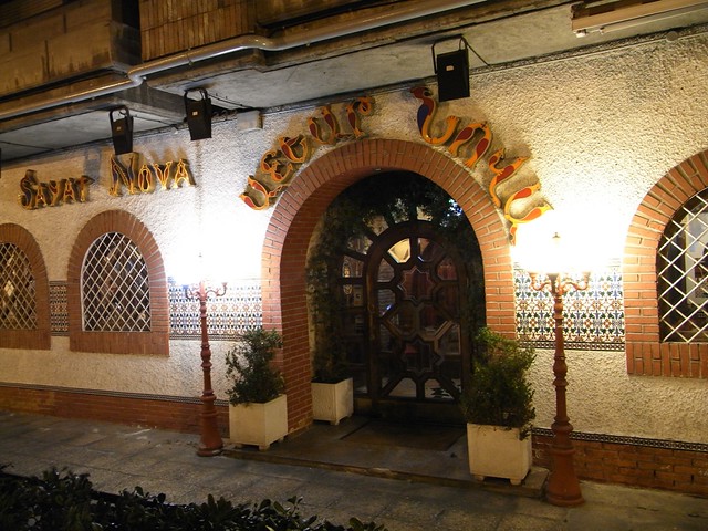Entrada al Restaurante Syat Nova