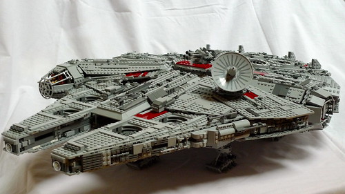 Lego Millenium Falcon built