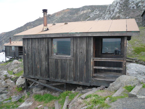 Steep Ravine Cabin