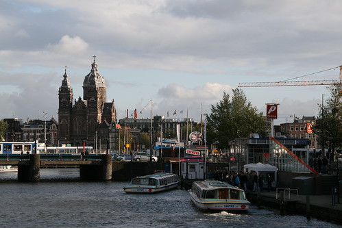 near amsterdam centraal station