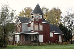 an abandoned Victorian (photo courtesy of AIA)