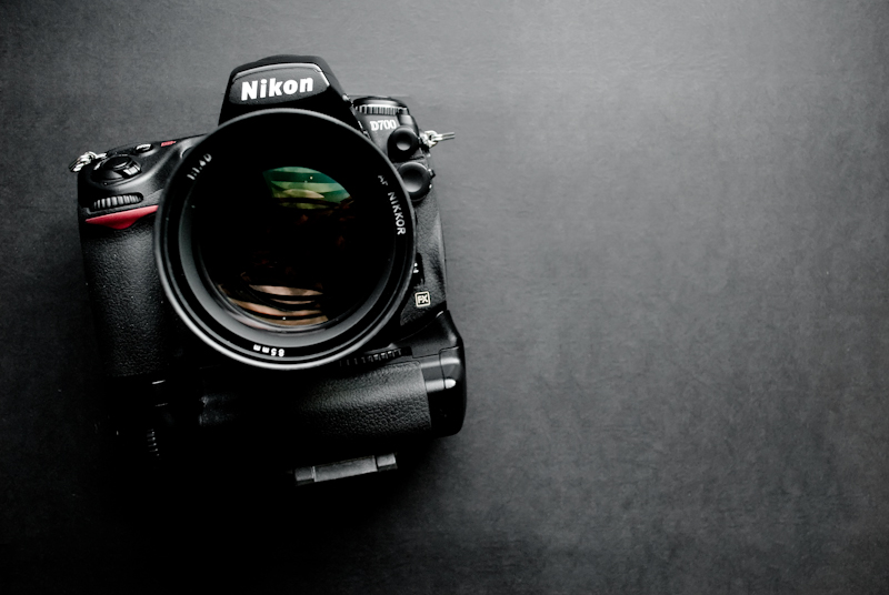 Nikon D700 + 85mm f/1.4