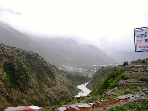 first glimpse of cloud covered badrinath