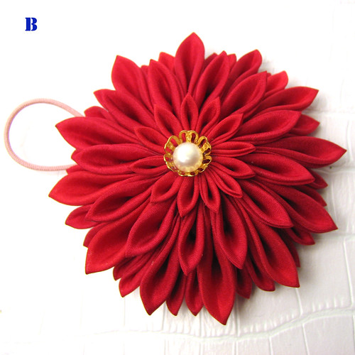 red chrysanthemum christmas ornament , originally uploaded by 