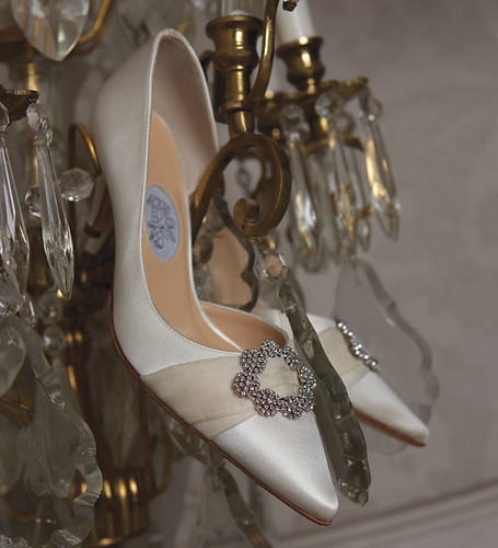 Beautiful designs for wedding shoes.