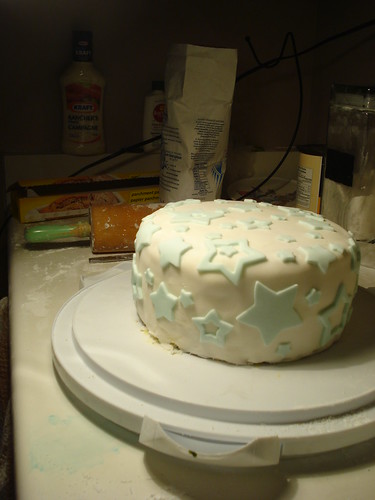 I made a cake!!!!!