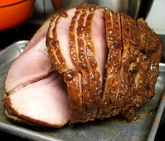 Cranberry Chipotl;e Glazed Ham