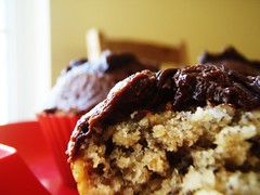 banana cupcakes w/ chocolate frosting - 36