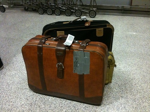 Luggage without wheels