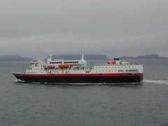 Westeralen sailing to Bergen