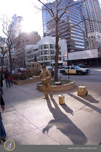 Street Performer in Chicago