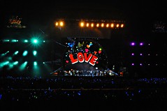 約翰藍儂, D.N.A. Mayday World Tour 2010 变形DNA五月天世界巡回演唱会, National Stadium, Singapore