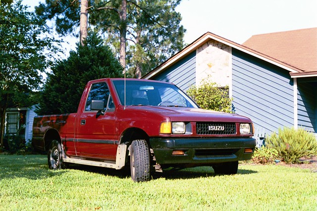 truck pup redtruck 000miles 1989isuzupickup165