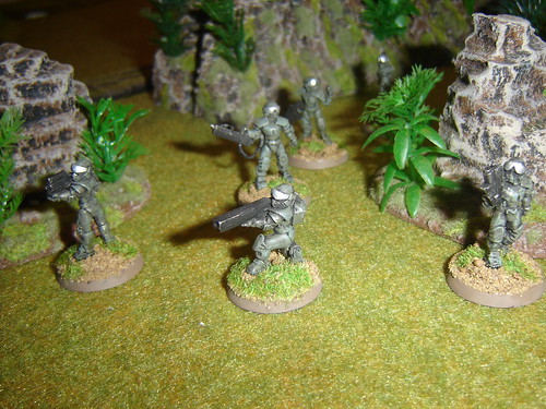 EuroFed Marines - 3rd Squad cover flank