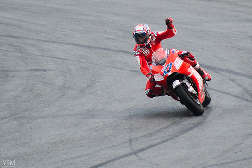 Casey Stoner wins MotoGP 2009 Sepang