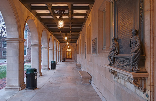 Washington University, in Saint Louis, Missouri, USA - Stephen Ridgley Hall walkway