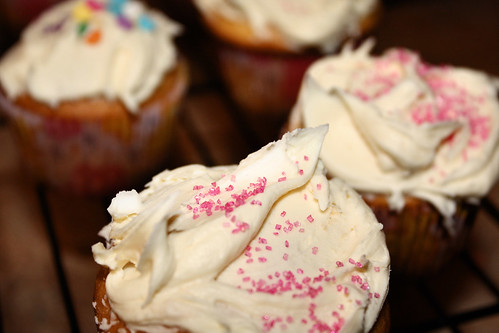 cupcakes are love