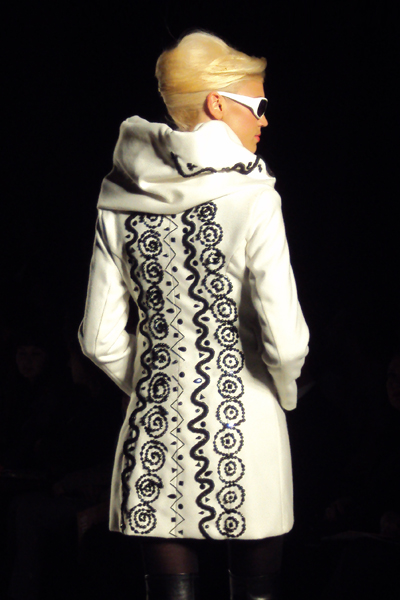 fashionarchitect_FWA_aslanis_AW2010_04