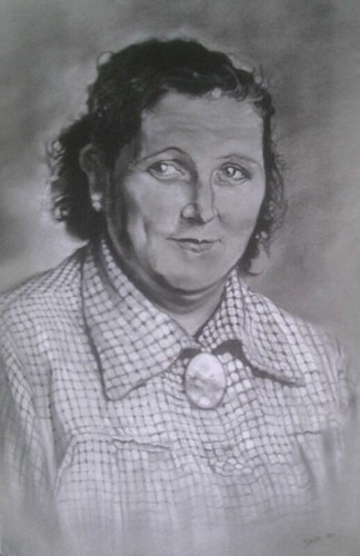 Le portrait de ma grand-mère au fusain et à la craie, fait par Thierry Dacq