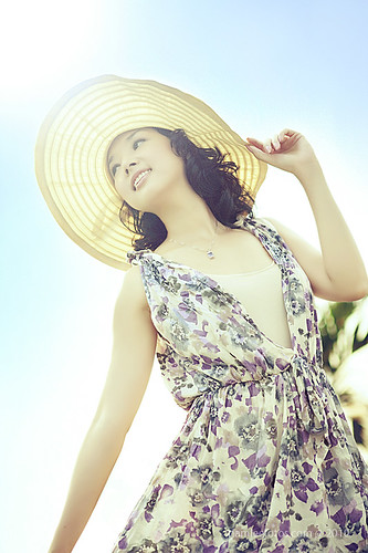 Hình chân dung model Laura Lai