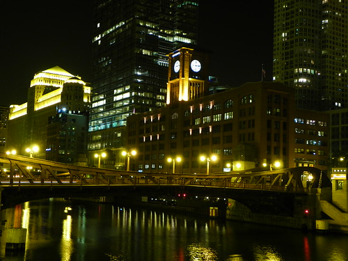 Chicago at night  9.27.2009 - Britannica Building
