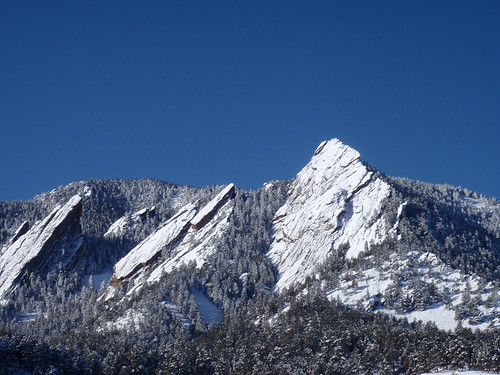 The First Flatiron (right) and the obvious corner system that occasionally ices up after a good snow.