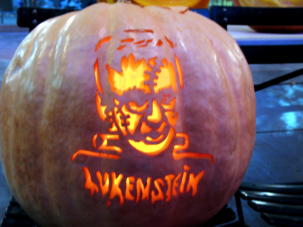 Its the great pumkin carving Charlie Luken