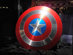 E3 2011 - Captain America's shield from Captai...