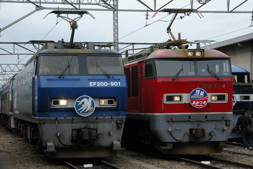EF200series and EF510series in Suita rail yard,Suita,Osaka,Japan 2009/11/22