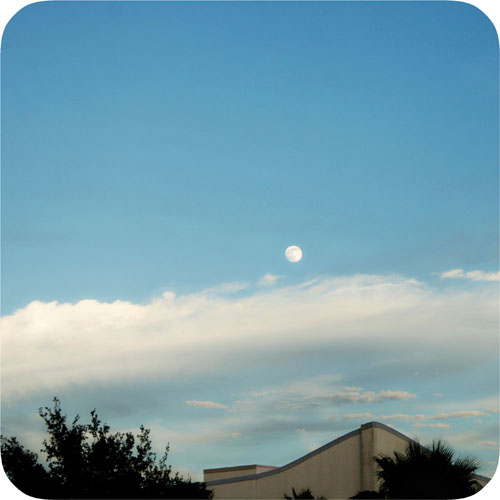 moon over Abacoa