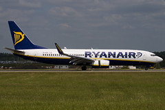 EI-EBV - 35009 - Ryanair - Boeing 737-8AS - Luton - 090623 - Steven Gray - IMG_4743