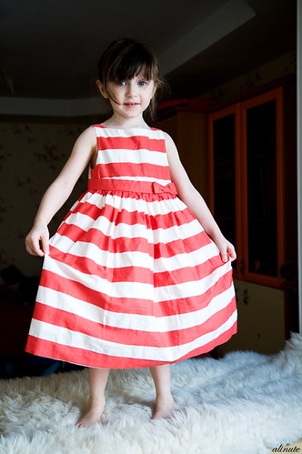 И снова я с фотографиями :)))) полосатое платье :) _20100303-11_stripes web.jpg