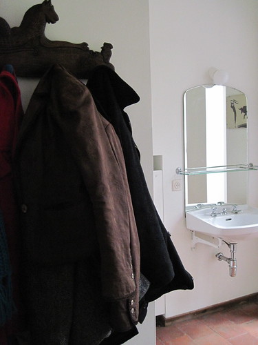 coats, mirror, sink