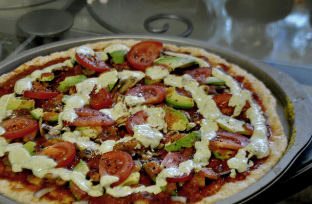 avocado pizza