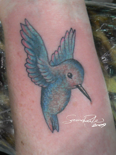 hummingbird tattoo wrist: hummingbird tattoos