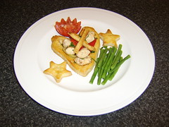 Chicken and Red Pepper Stir Fry in Puff Pastry Heart