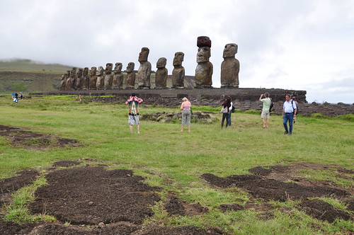 tourists, Moai, Ahu Tongariki, Easter Island