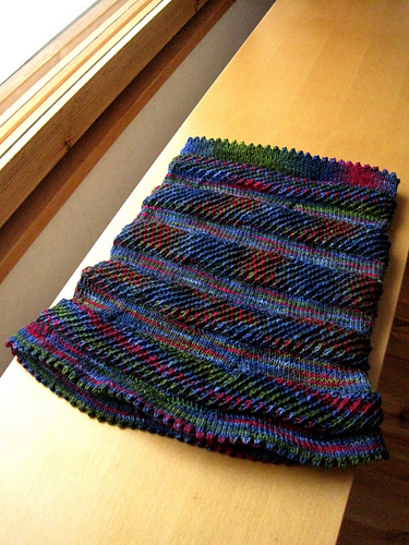 Willow cowl