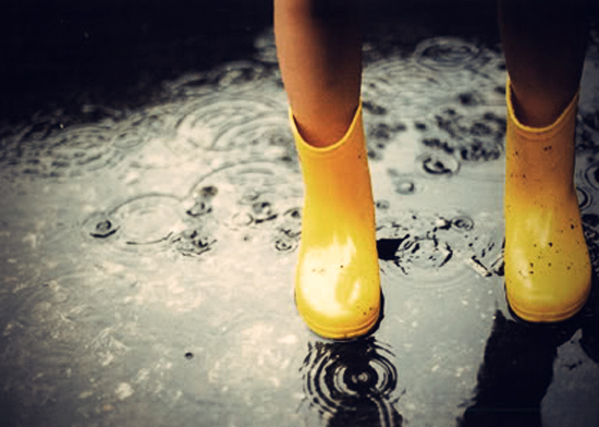 rain-boots-and-puddle