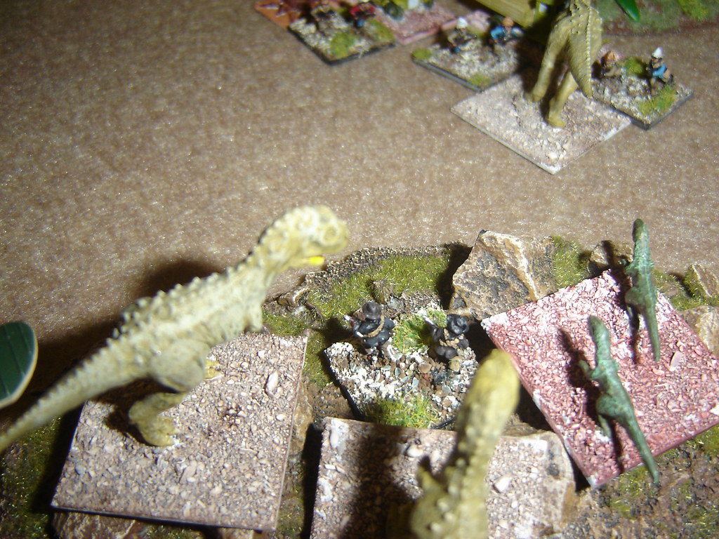 Carnosaurs and Raptors fight over American leader