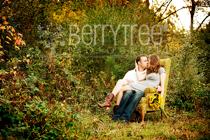 4104342641 33221685a5 o In love.   BerryTree Weddings : Canton, GA photographer
