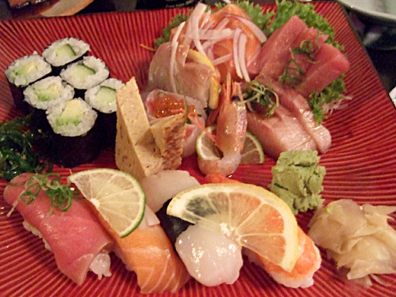 sushi sashimi mix