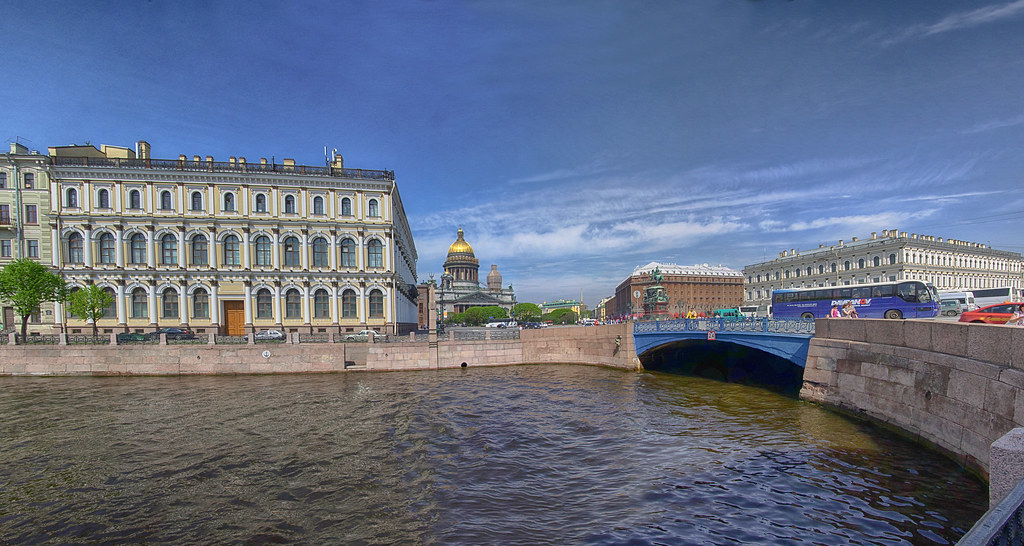 : Saint Isaac's Square. Saint-Petersburg.  . -